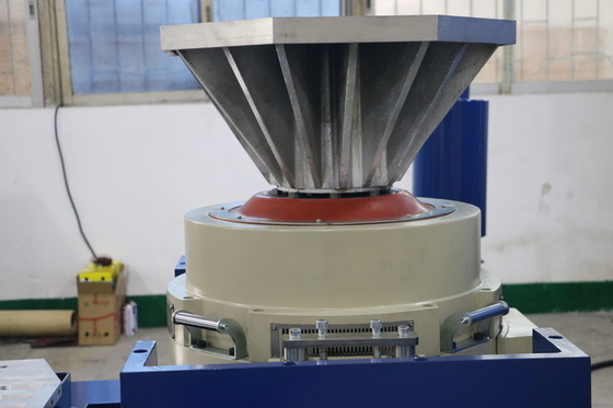 IEC 60068-2-6 IEC 60598-1 표준 40KN 진동 시험 장비